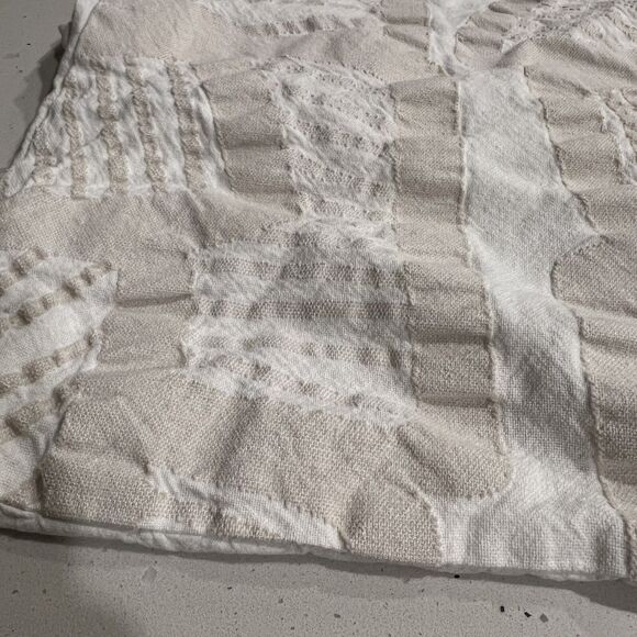 West Elm Modern Geo Standard Shams Set Of 2 White beige neutral farmhouse boho - Picture 2 of 7